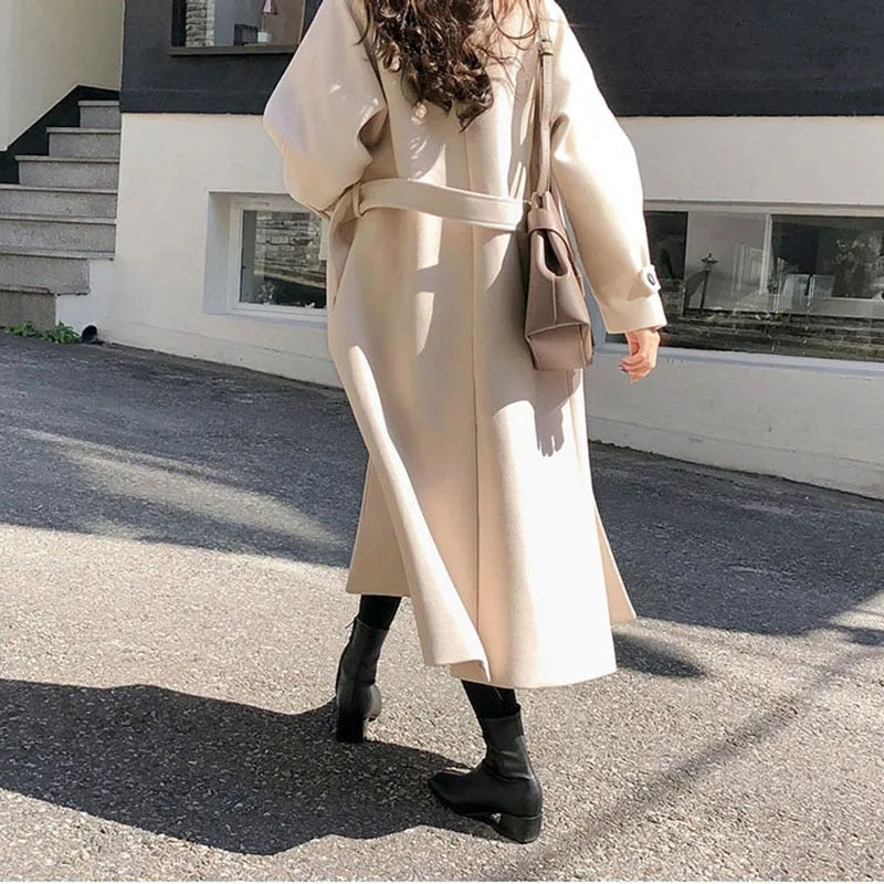 Trenchcoat mit Gürtel