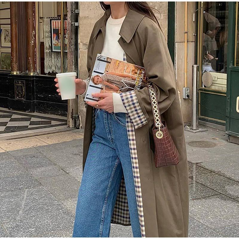 Damen Trenchcoat – Langer, eleganter Mantel mit klassischem Schnitt und Karofutter